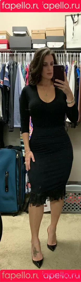 Sexy Wife Onlyfans Photo Gallery 