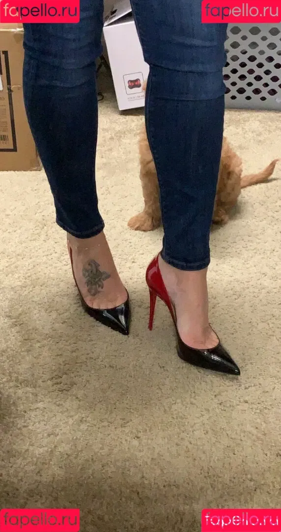 Sexy Wife Onlyfans Photo Gallery 