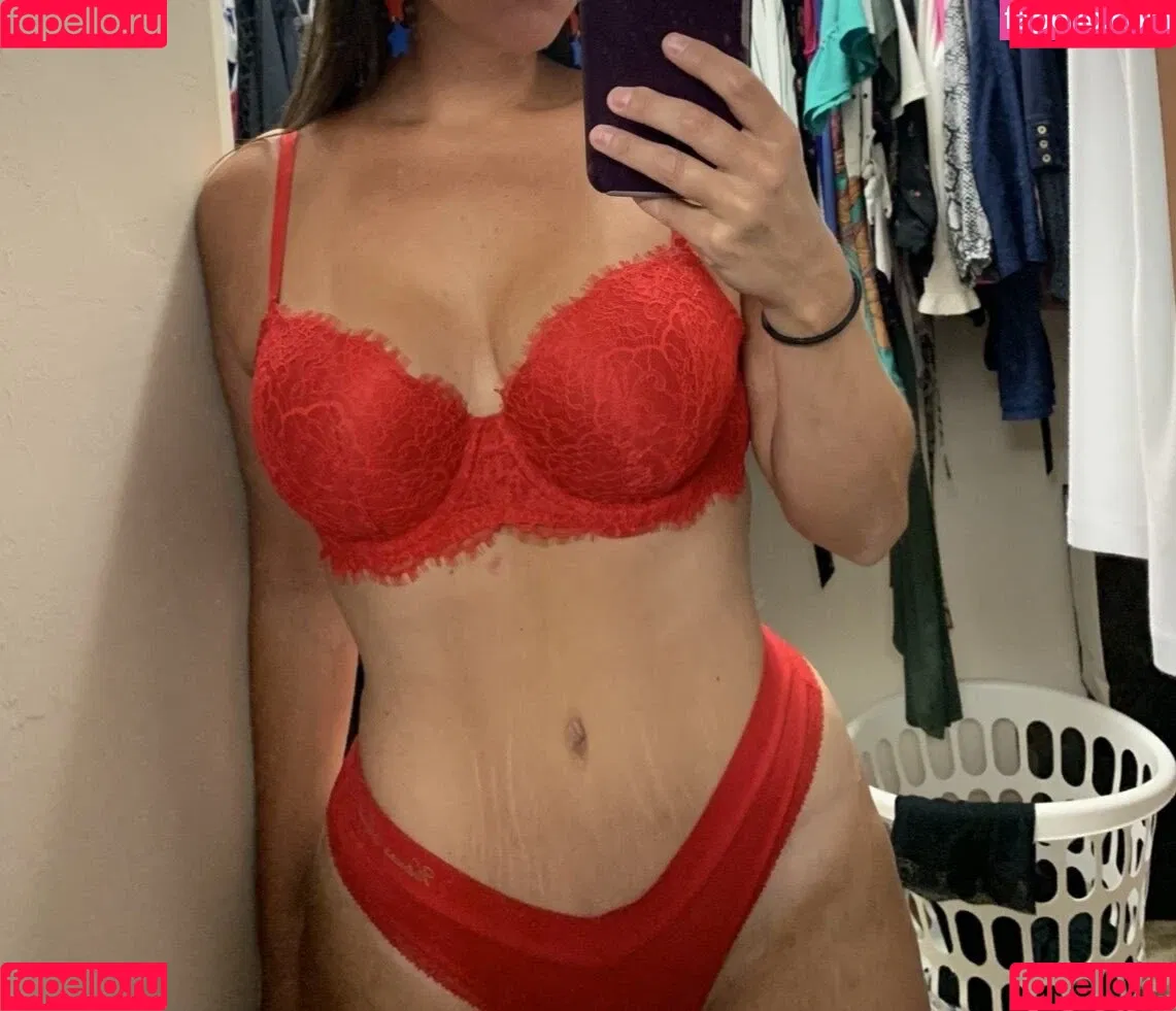 Sexy Wife Onlyfans Photo Gallery 
