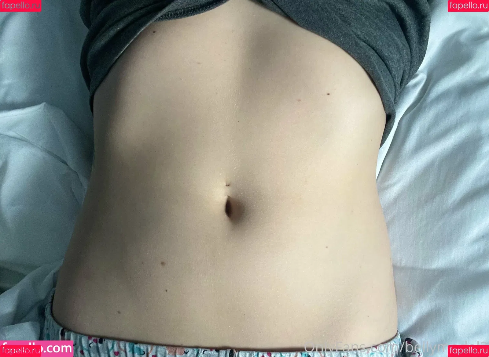 bellymodel2 Onlyfans Photo Gallery 