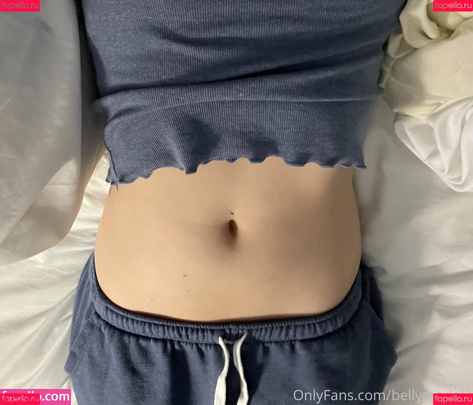 bellymodel2 Onlyfans Photo Gallery 