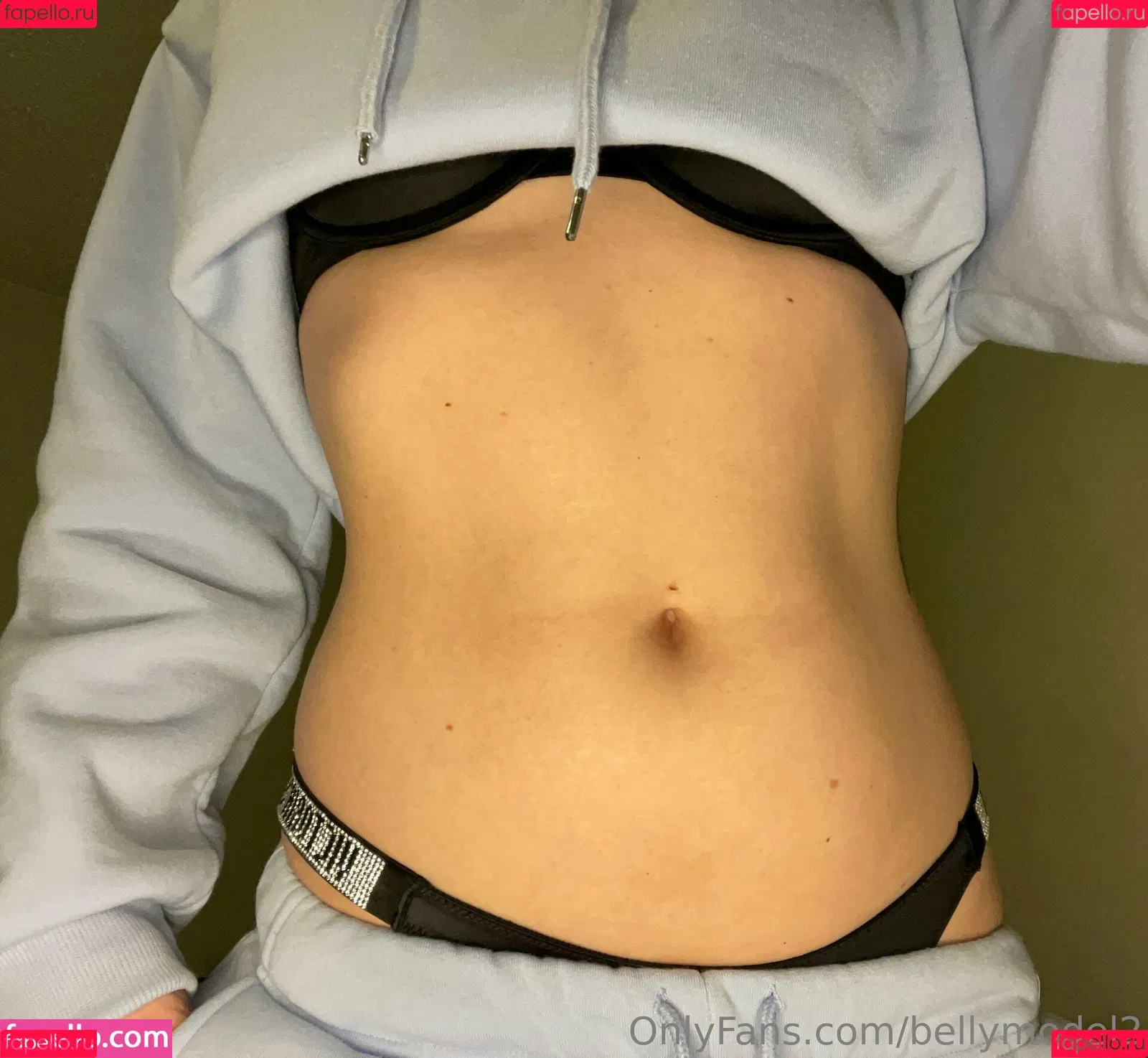 bellymodel2 Onlyfans Photo Gallery 