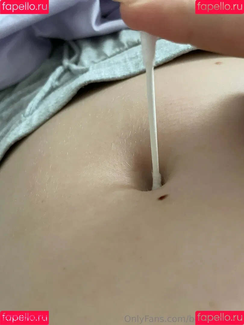 bellymodel2 Onlyfans Photo Gallery 