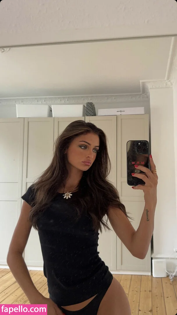 Minna Rosa Weber Onlyfans Photo Gallery 