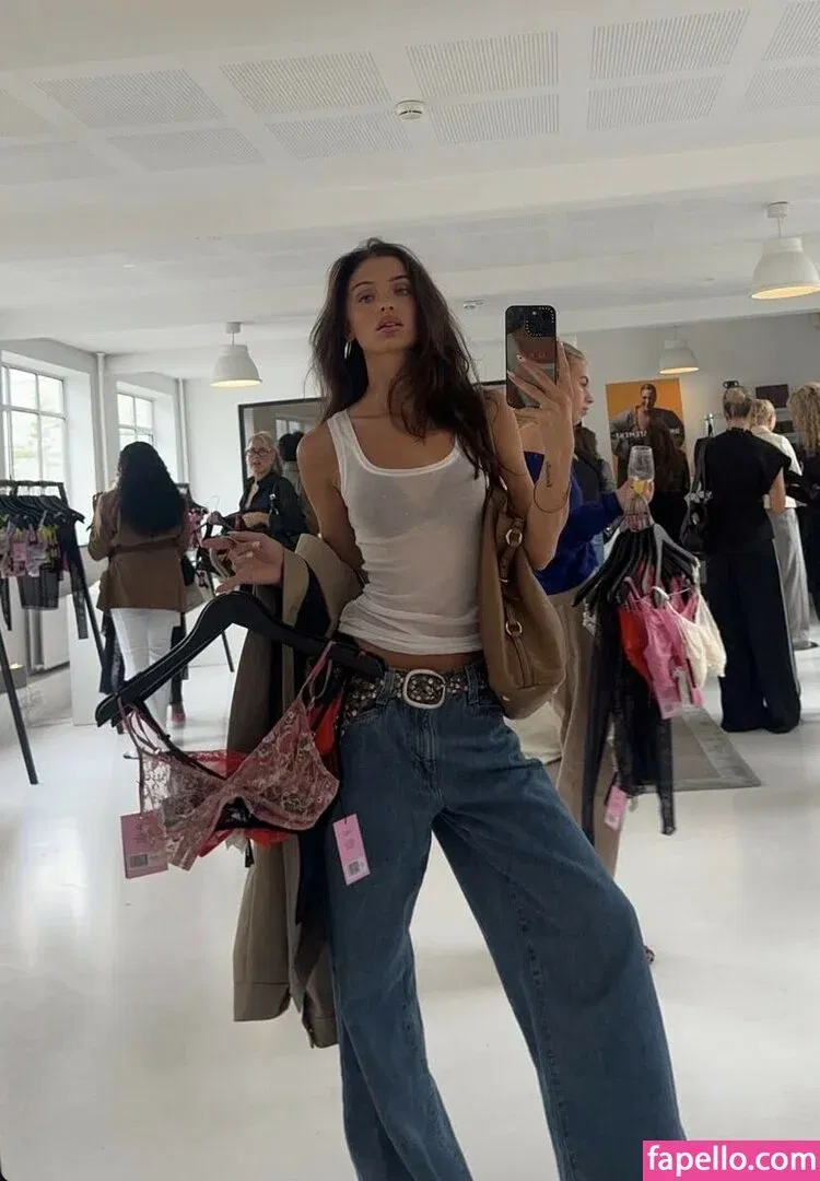 Minna Rosa Weber Onlyfans Photo Gallery 