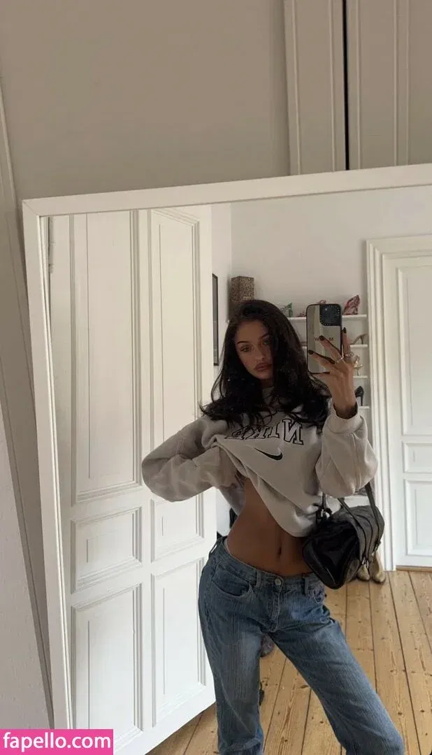 Minna Rosa Weber Onlyfans Photo Gallery 