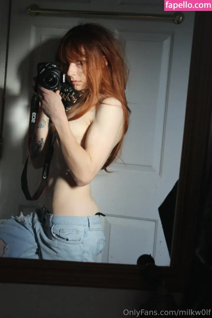 milkw0lf Onlyfans Photo Gallery 