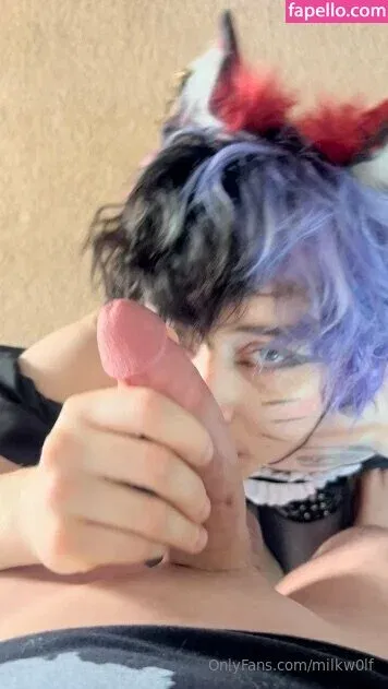 milkw0lf Onlyfans Photo Gallery 