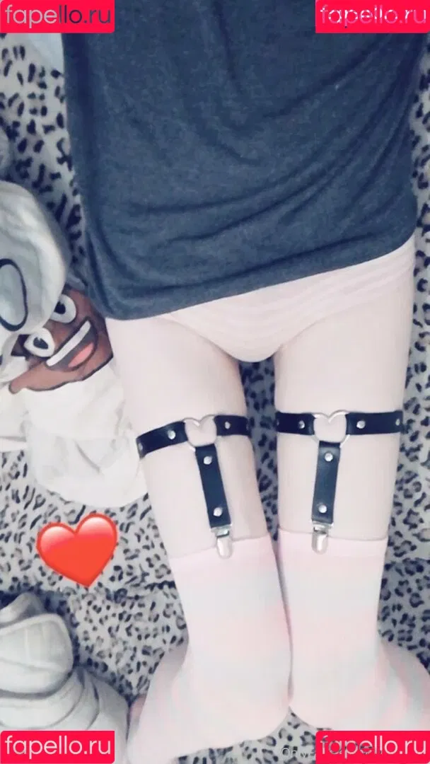 emster6969 Onlyfans Photo Gallery 