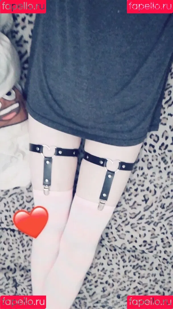 emster6969 Onlyfans Photo Gallery 