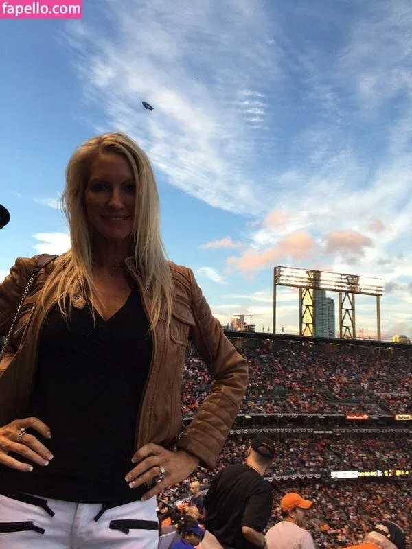 emster6969 Onlyfans Photo Gallery 