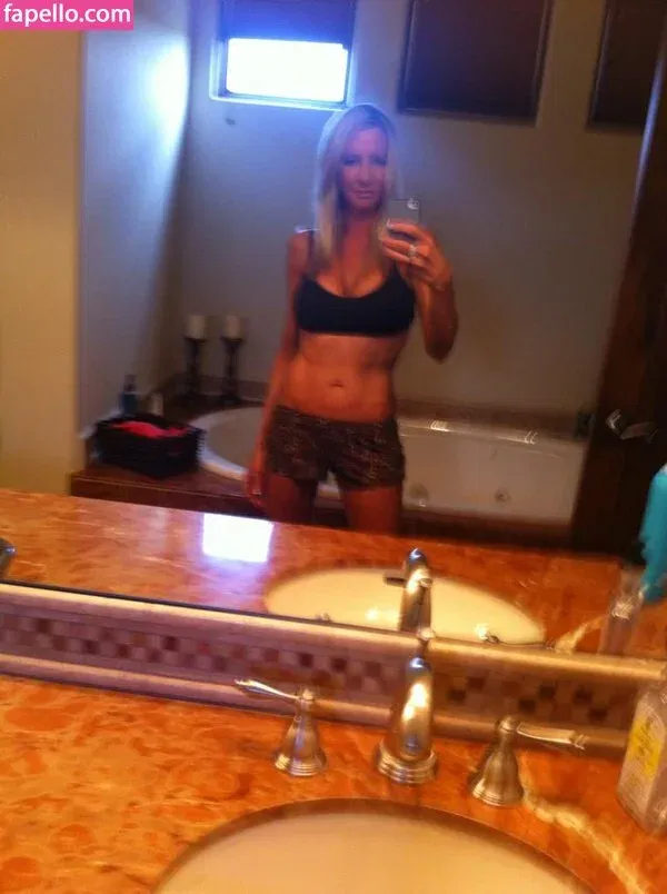 emster6969 Onlyfans Photo Gallery 