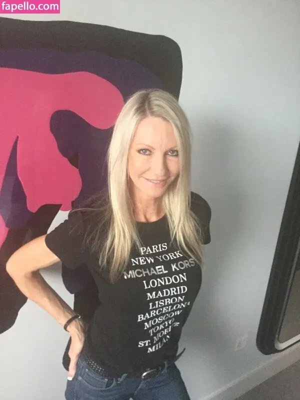 emster6969 Onlyfans Photo Gallery 