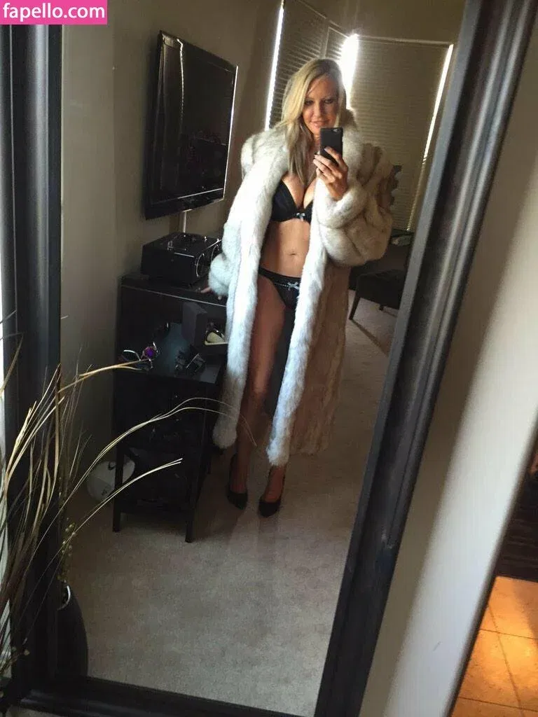 emster6969 Onlyfans Photo Gallery 