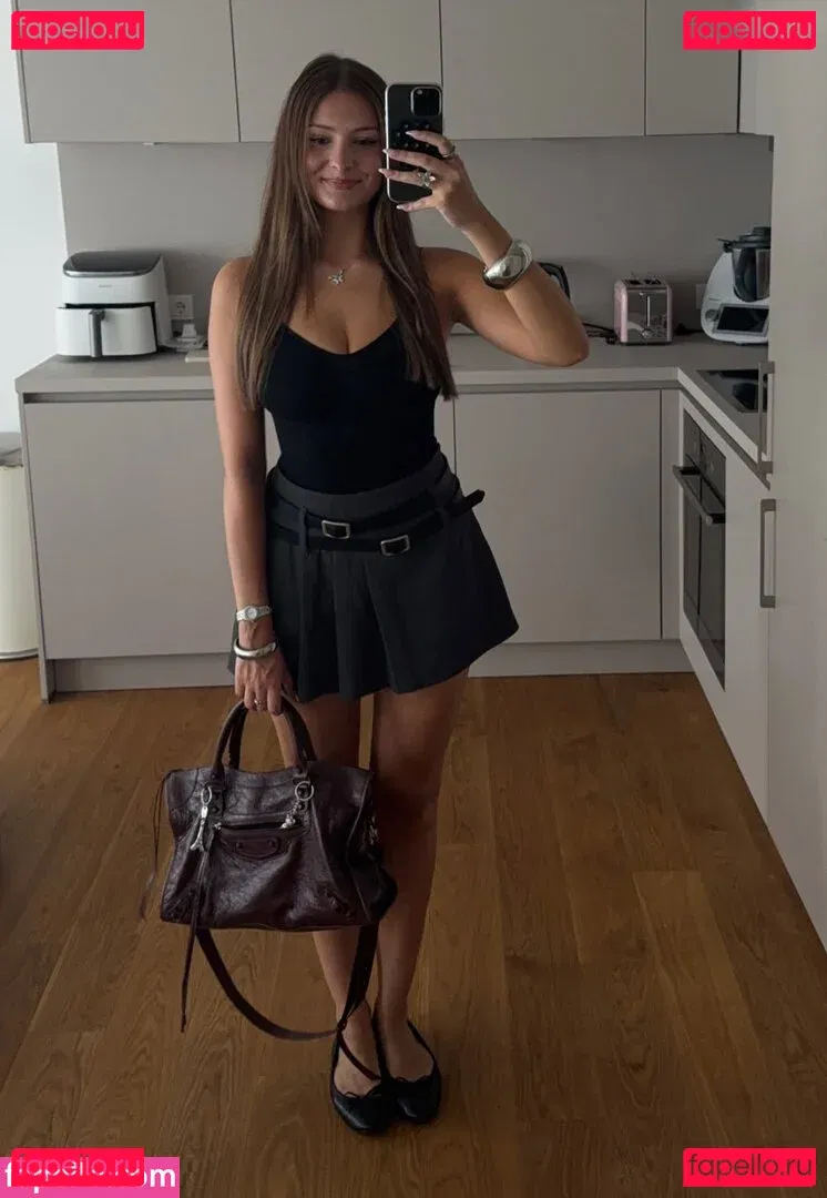 Videozeugs Onlyfans Photo Gallery 