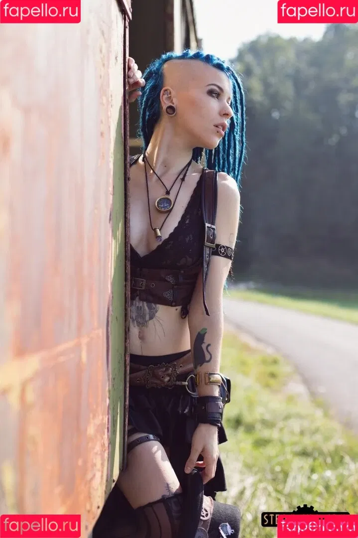 Noemi Riot Onlyfans Photo Gallery 
