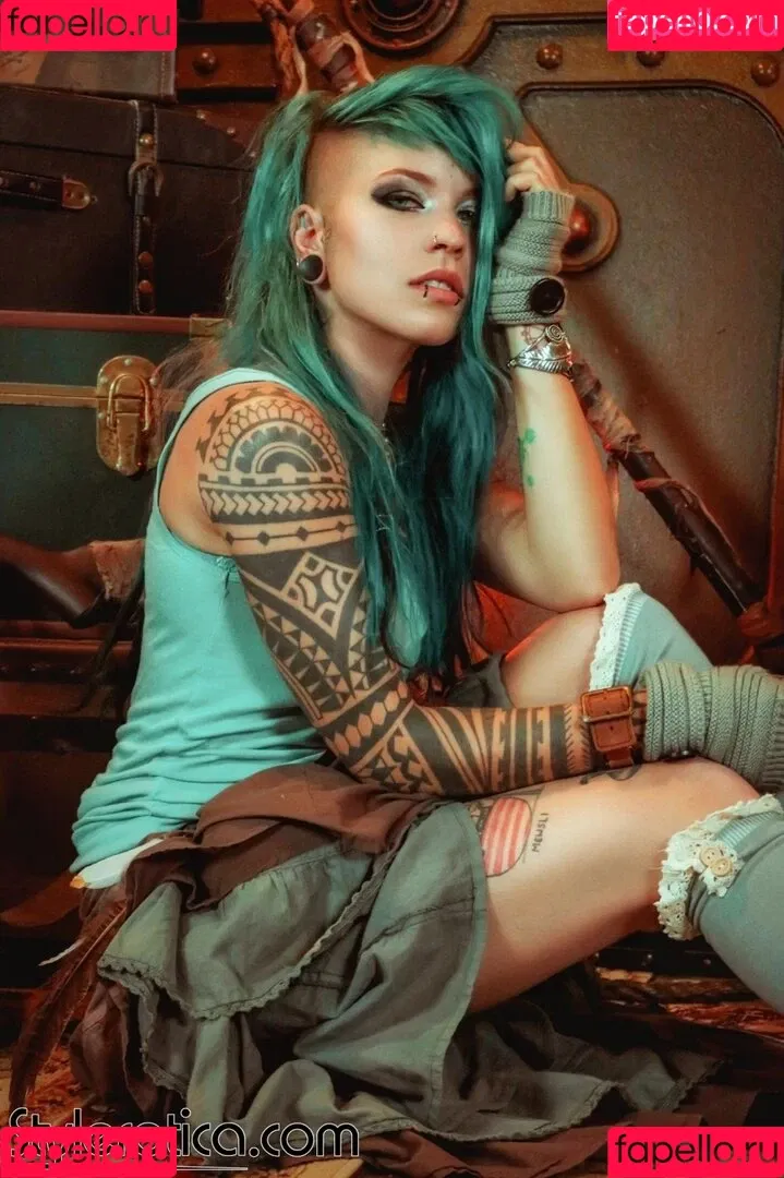 Noemi Riot Onlyfans Photo Gallery 