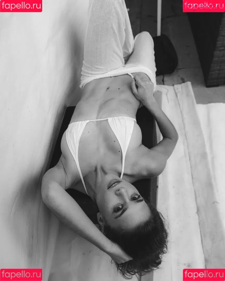 Michelle Ellyse Schlaman Onlyfans Photo Gallery 