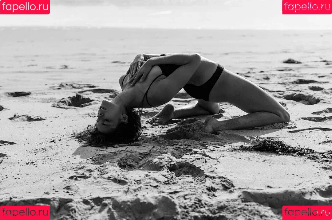 Michelle Ellyse Schlaman Onlyfans Photo Gallery 