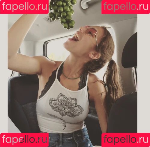 Michelle Ellyse Schlaman Onlyfans Photo Gallery 