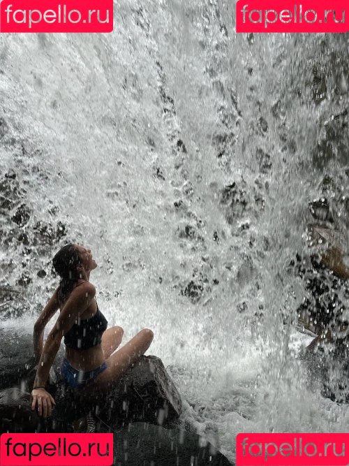 Michelle Ellyse Schlaman Onlyfans Photo Gallery 