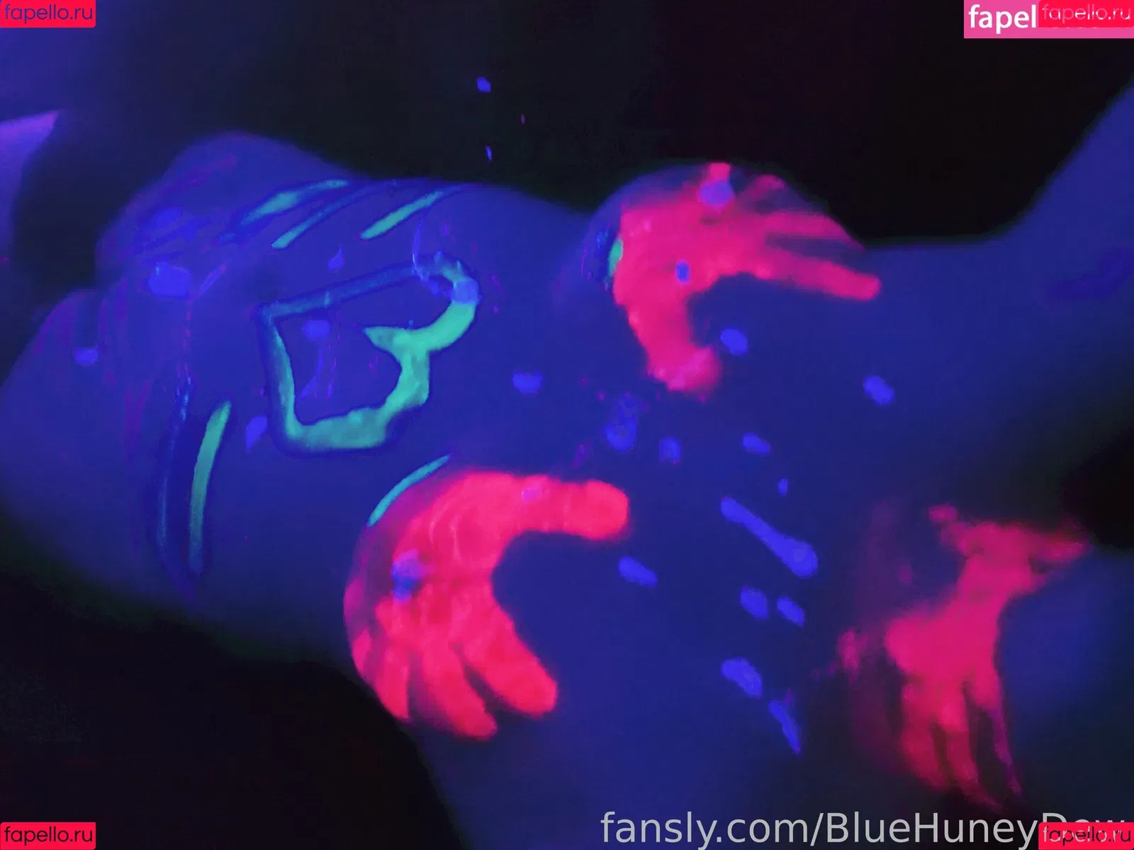 BlueHuneyDew Onlyfans Photo Gallery 