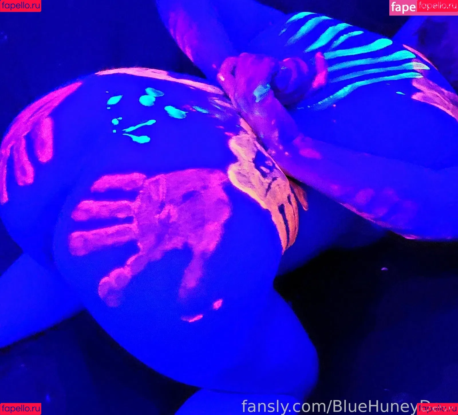 BlueHuneyDew Onlyfans Photo Gallery 