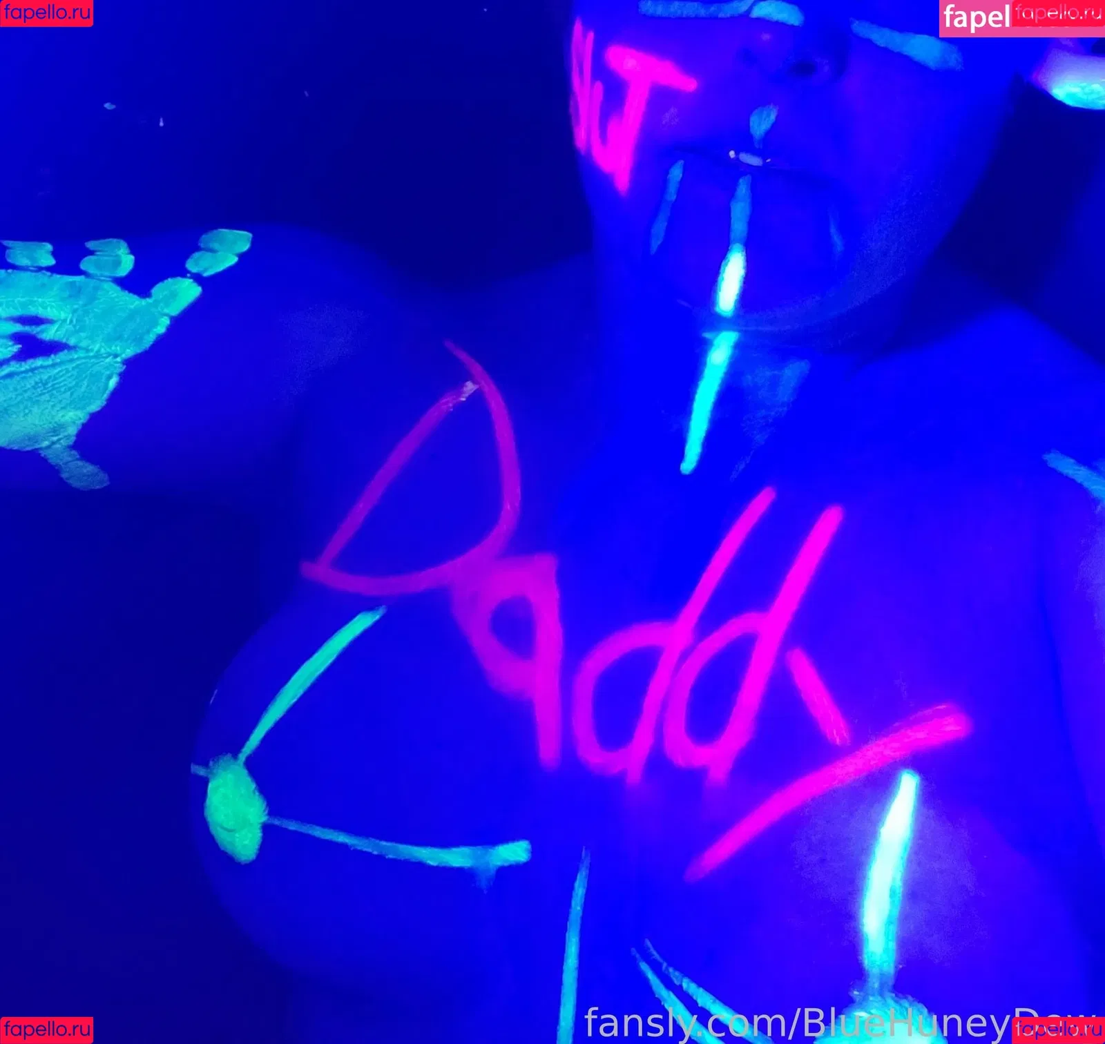 BlueHuneyDew Onlyfans Photo Gallery 