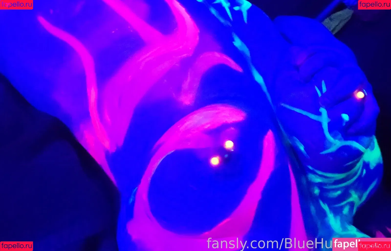 BlueHuneyDew Onlyfans Photo Gallery 