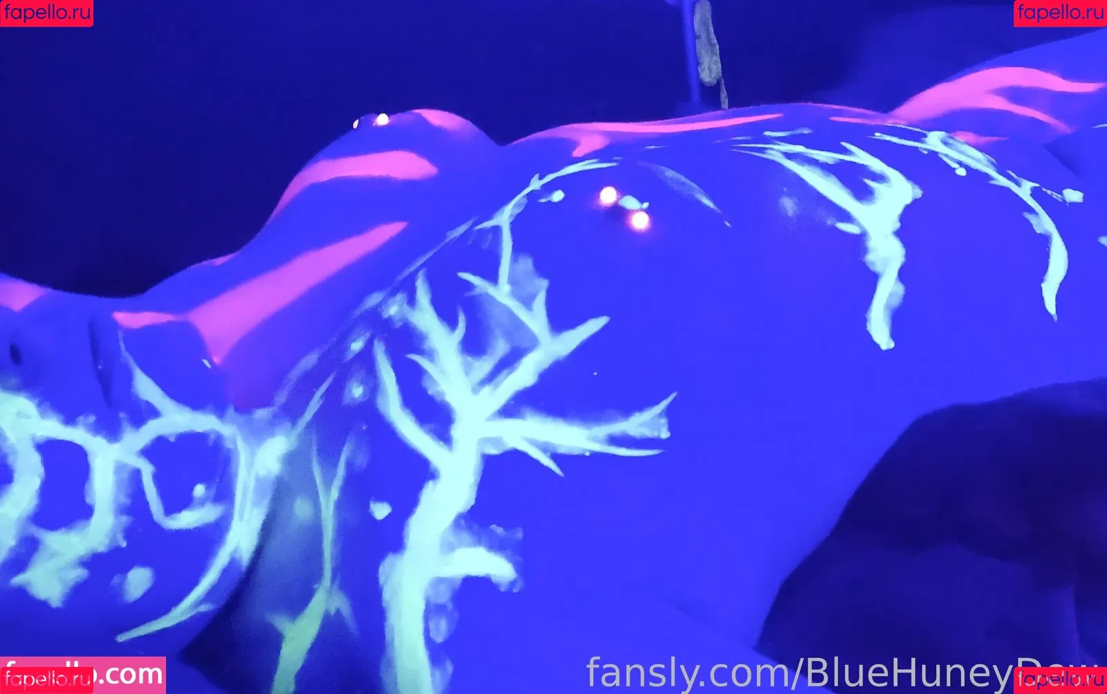 BlueHuneyDew Onlyfans Photo Gallery 