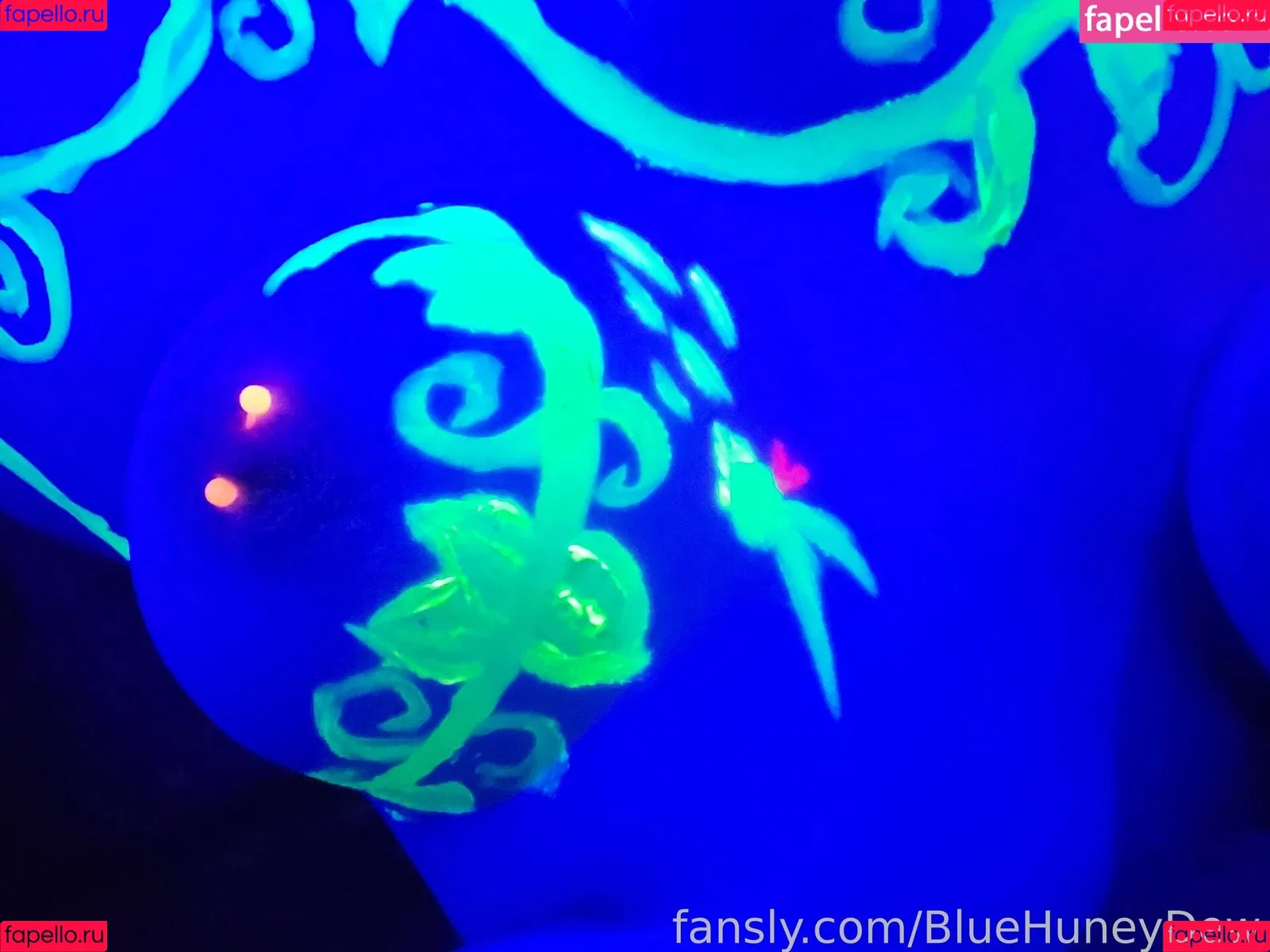 BlueHuneyDew Onlyfans Photo Gallery 