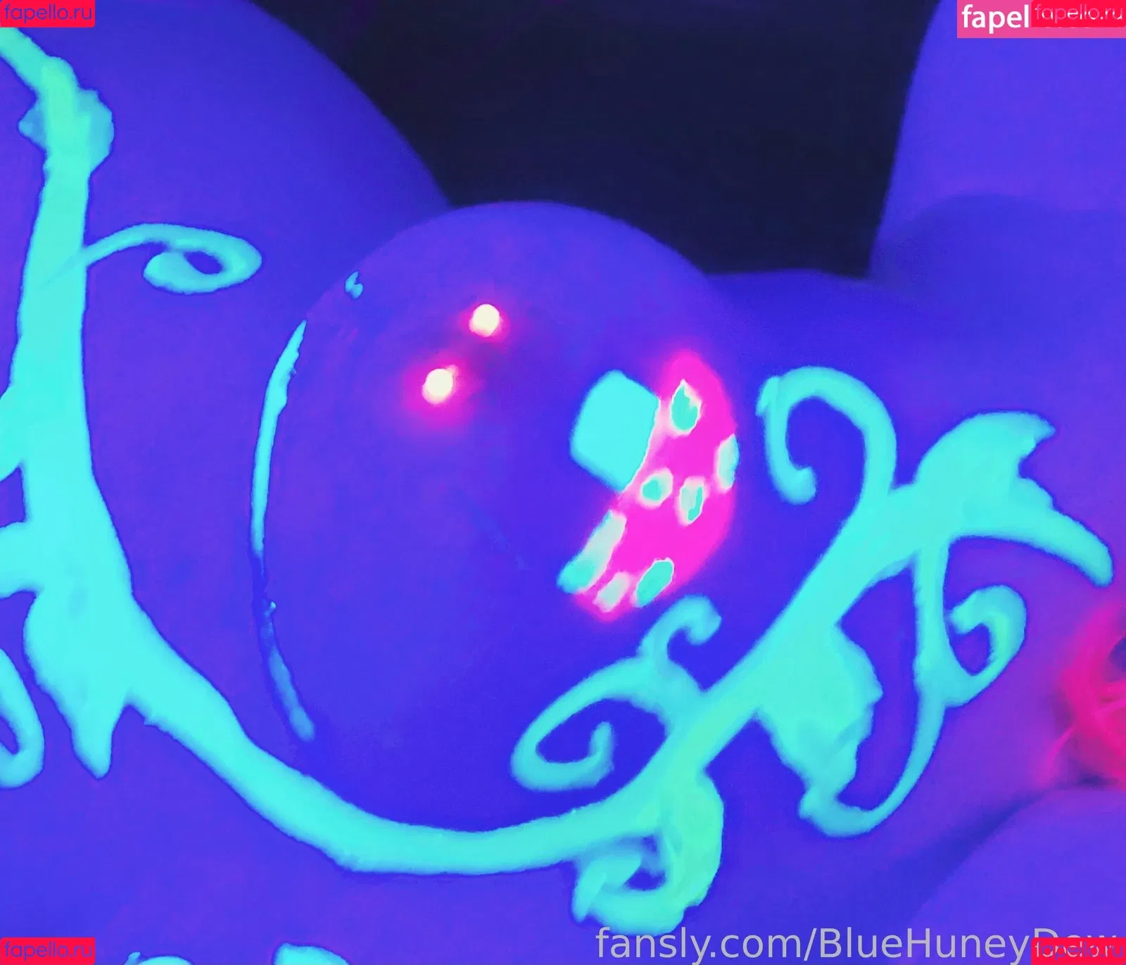 BlueHuneyDew Onlyfans Photo Gallery 