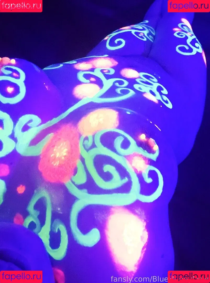 BlueHuneyDew Onlyfans Photo Gallery 