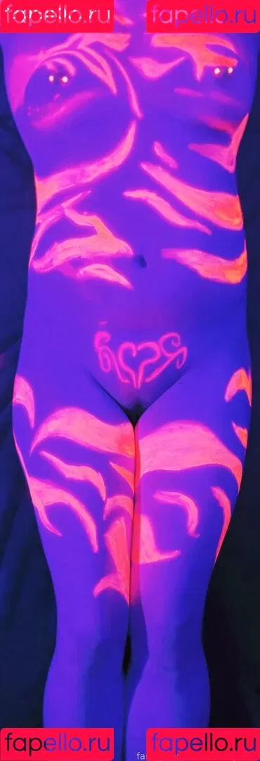 BlueHuneyDew Onlyfans Photo Gallery 