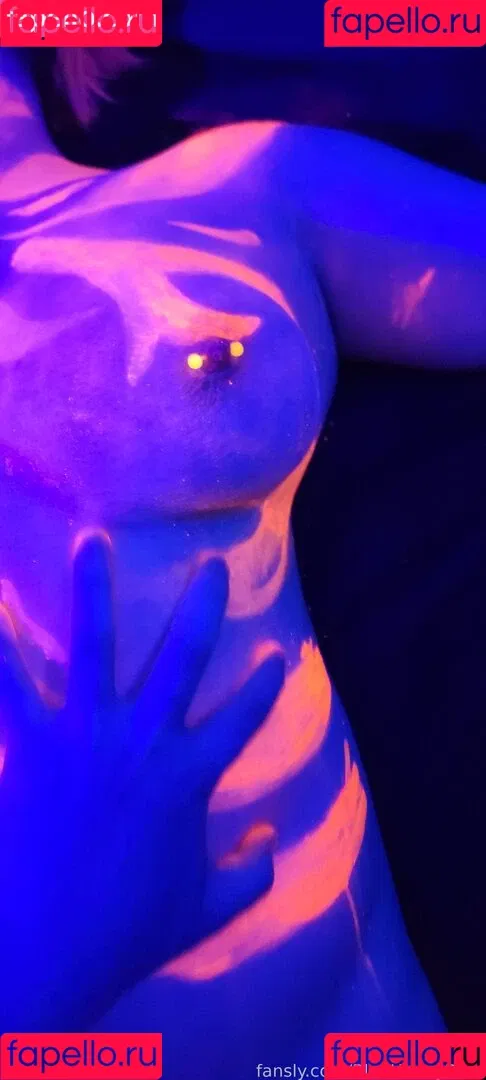 BlueHuneyDew Onlyfans Photo Gallery 