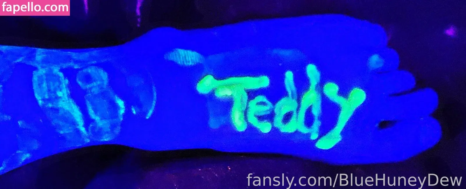 BlueHuneyDew Onlyfans Photo Gallery 