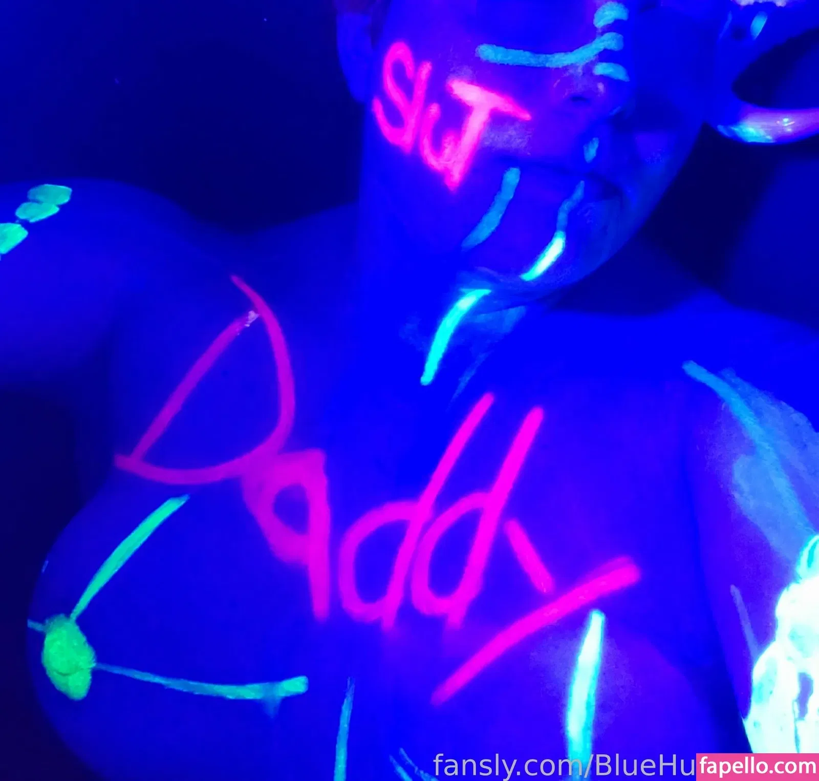 BlueHuneyDew Onlyfans Photo Gallery 