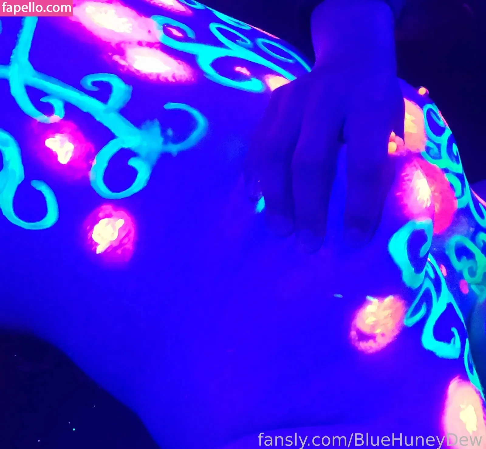 BlueHuneyDew Onlyfans Photo Gallery 