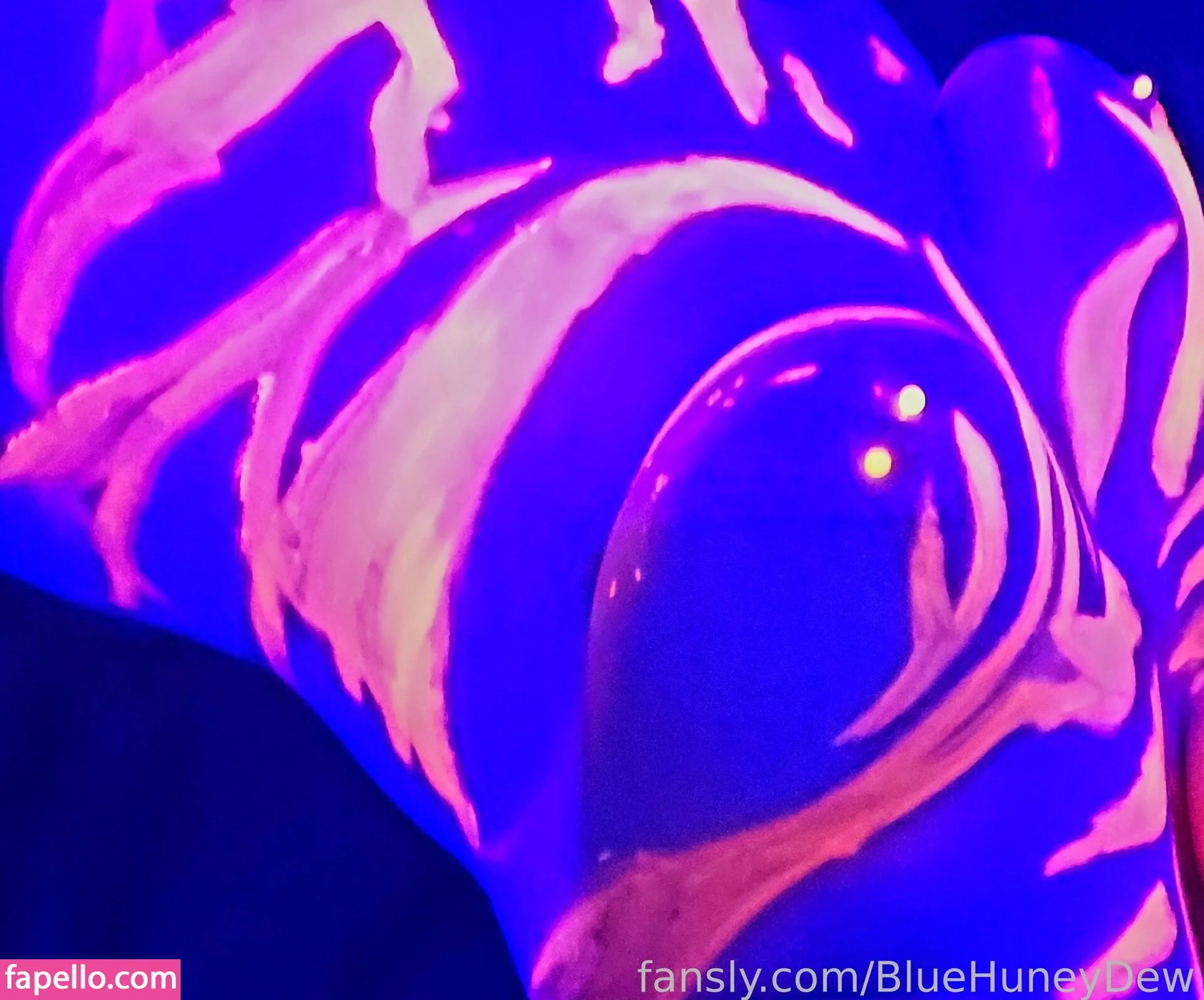 BlueHuneyDew Onlyfans Photo Gallery 