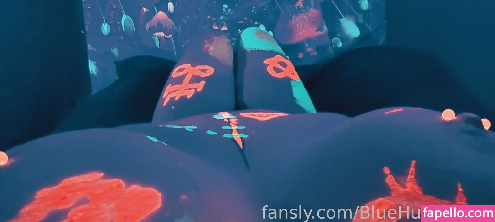 BlueHuneyDew Onlyfans Photo Gallery 