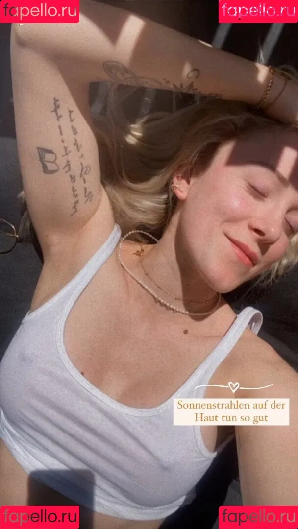 Annisophie_ Onlyfans Photo Gallery 