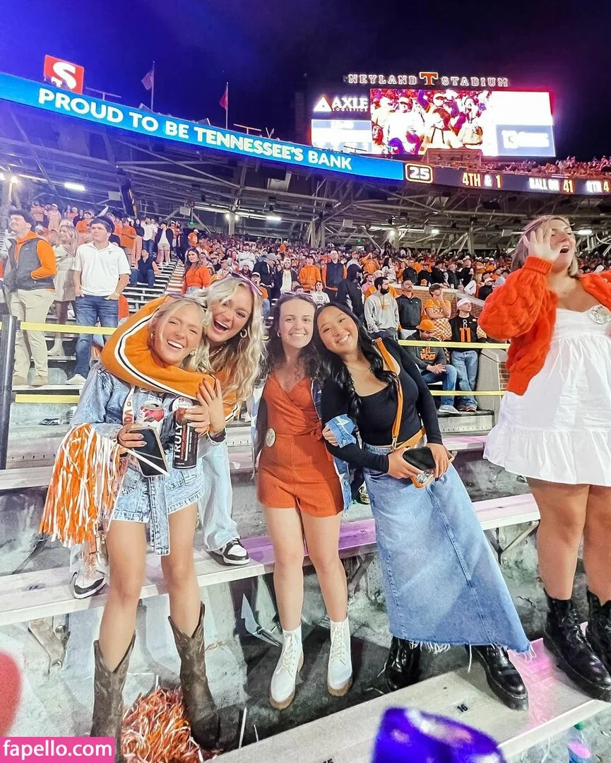 Mary Chapman Morrow Onlyfans Photo Gallery 