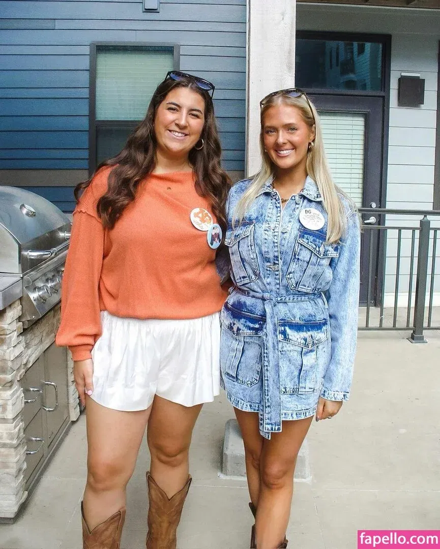 Mary Chapman Morrow Onlyfans Photo Gallery 