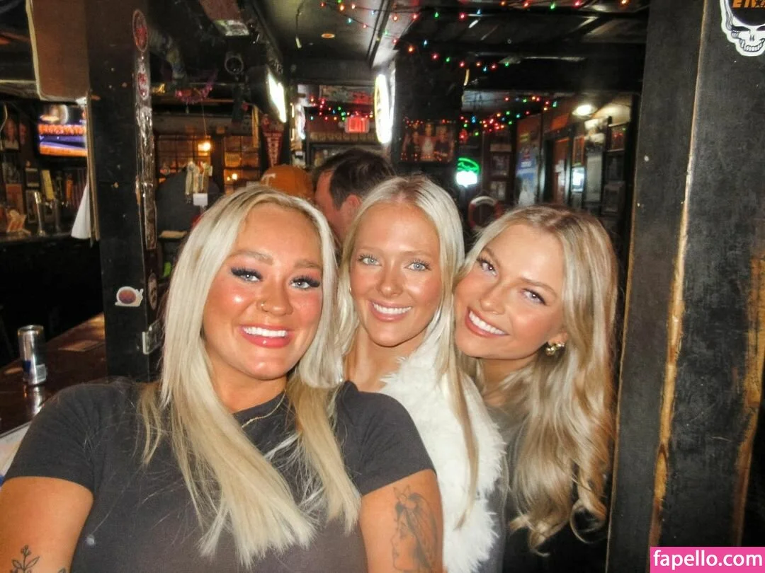 Mary Chapman Morrow Onlyfans Photo Gallery 