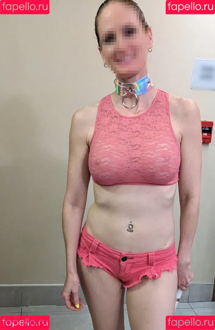 MiaExhib Onlyfans Photo Gallery 
