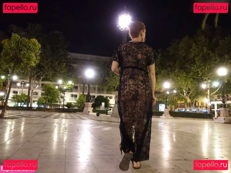 MiaExhib Onlyfans Photo Gallery 