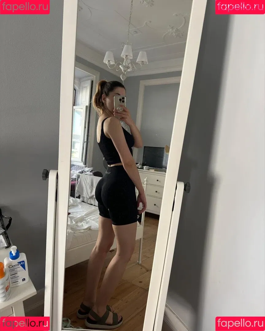 Maty Onlyfans Photo Gallery 