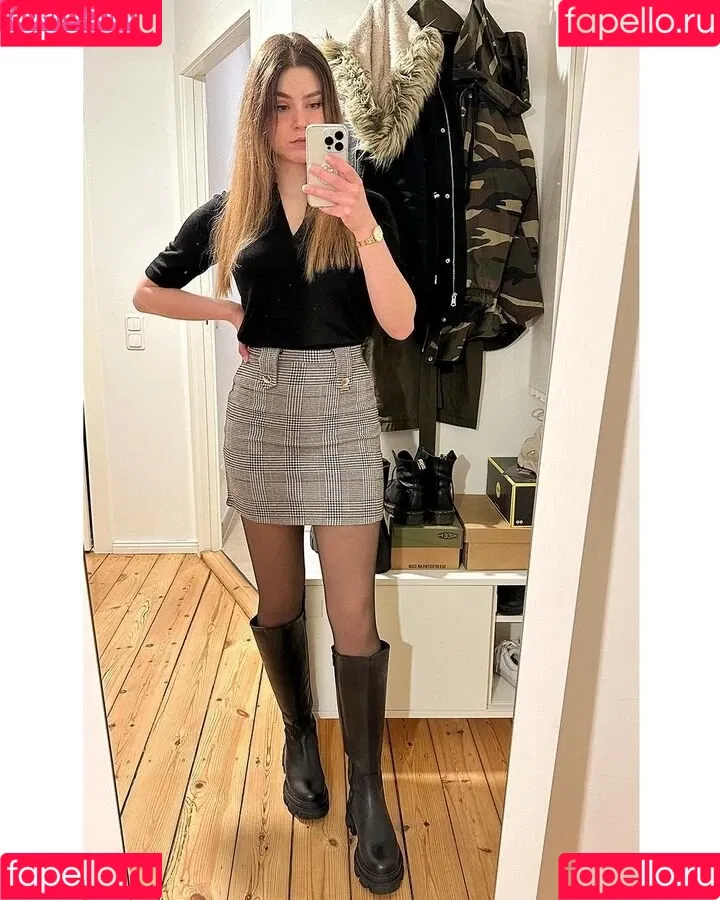 Maty Onlyfans Photo Gallery 