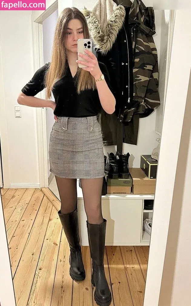 Maty Onlyfans Photo Gallery 