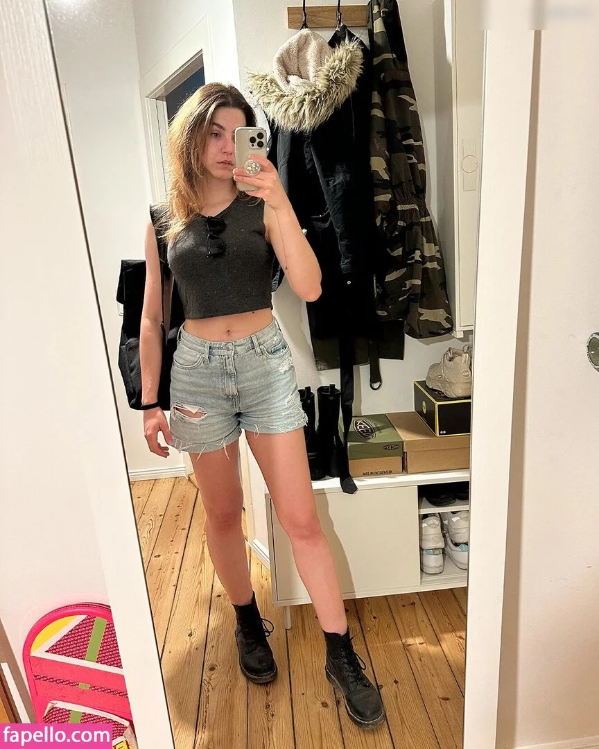 Maty Onlyfans Photo Gallery 